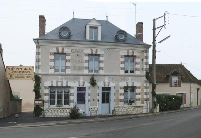 Hotel De La Bonnaventure Mazange Bagian luar foto