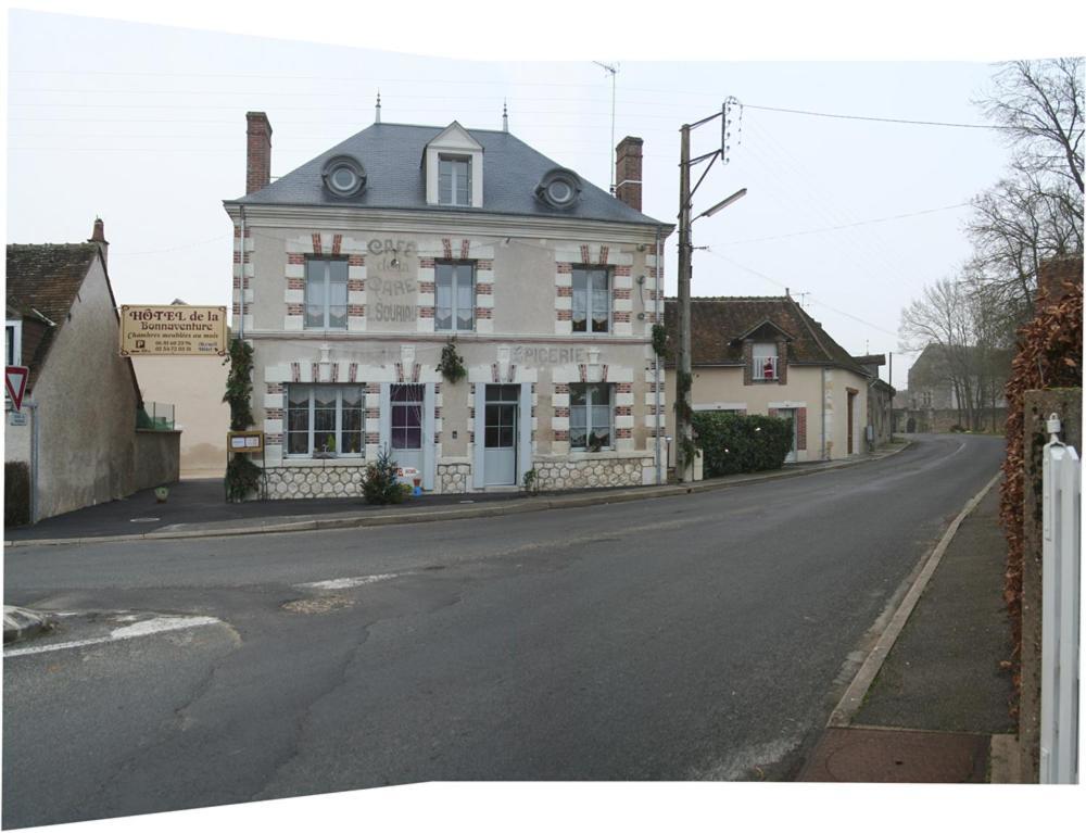 Hotel De La Bonnaventure Mazange Bagian luar foto